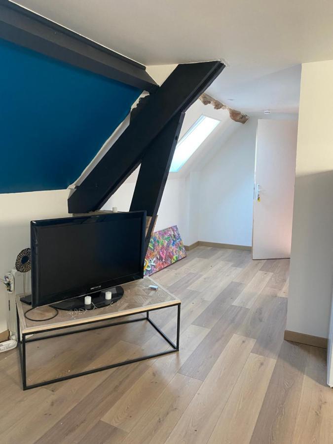 Appartement Contemporain Dange-Saint-Romain Buitenkant foto