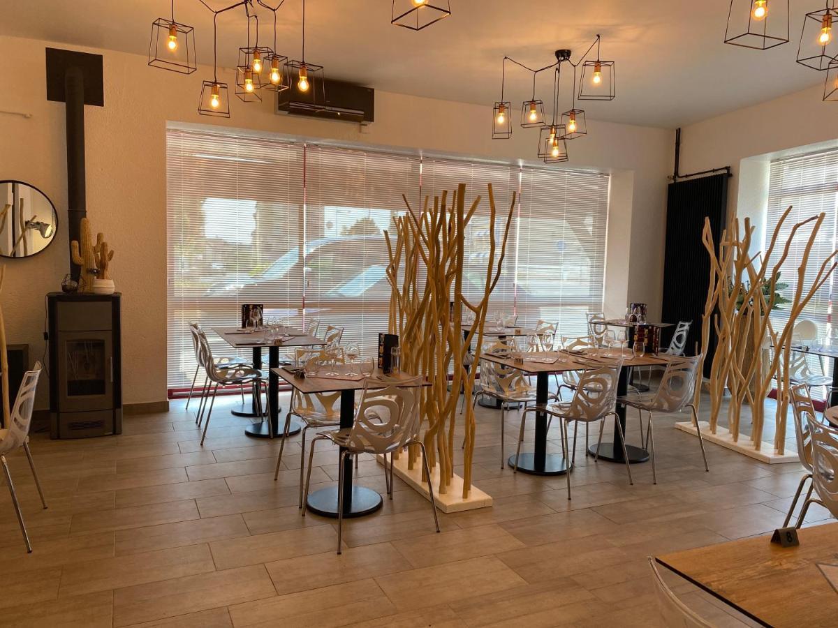 Appartement Contemporain Dange-Saint-Romain Buitenkant foto